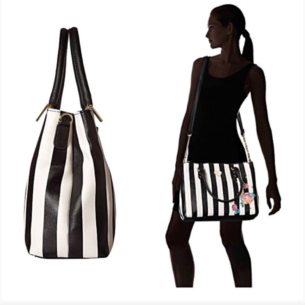 BETSEY JOHNSON Striped Satchel Crossbody Bag sold - Picture 3 of 7